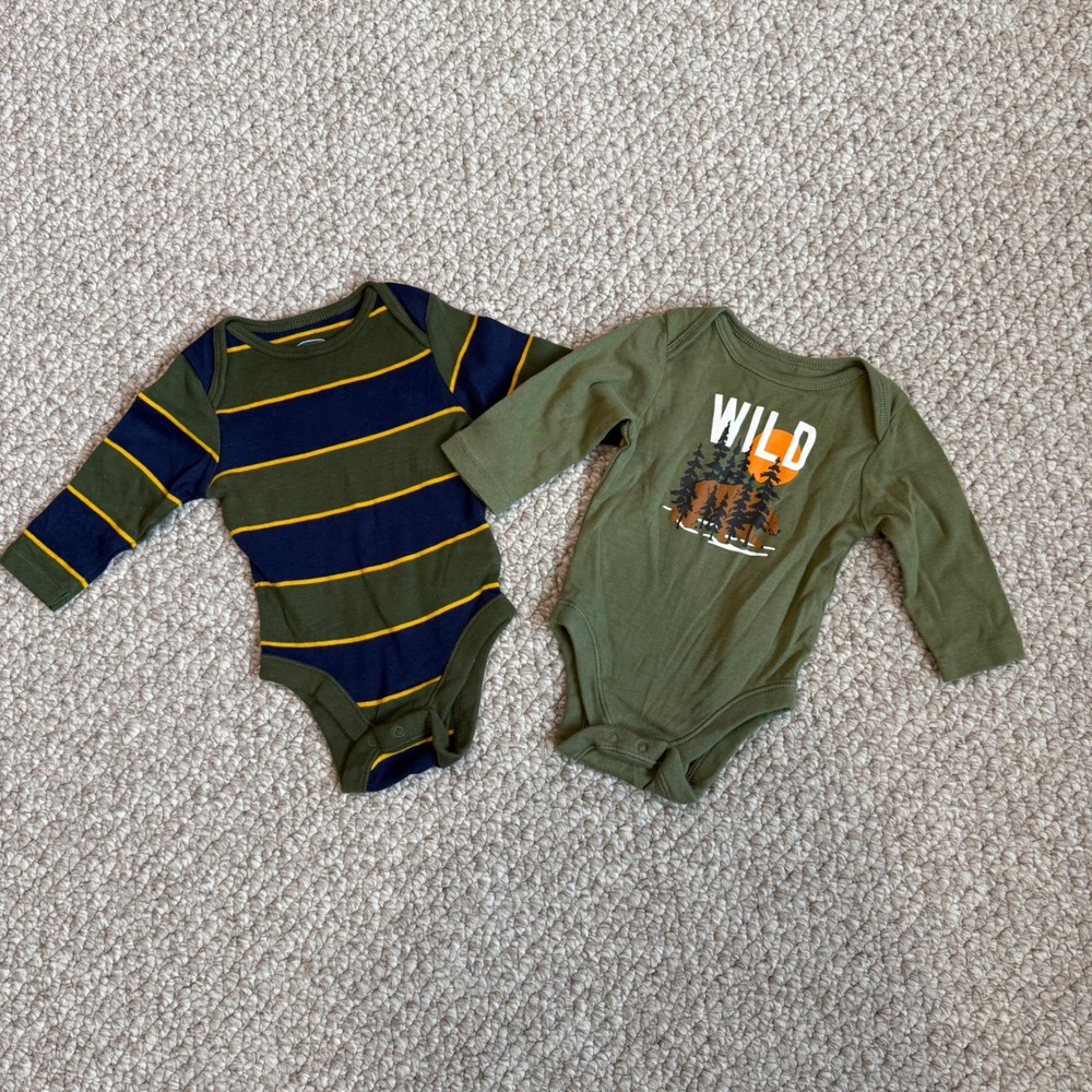 Old Navy Baby Bodysuits Size 3-6M Olive Green Striped Wild Long Sleeve Boys